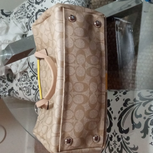 Coach bag - Picture 10 of 10